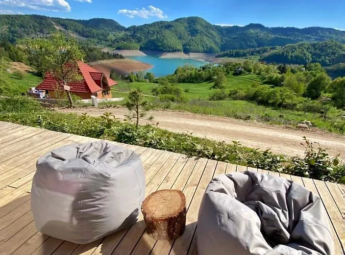 Zaovinska Idila Vilă *